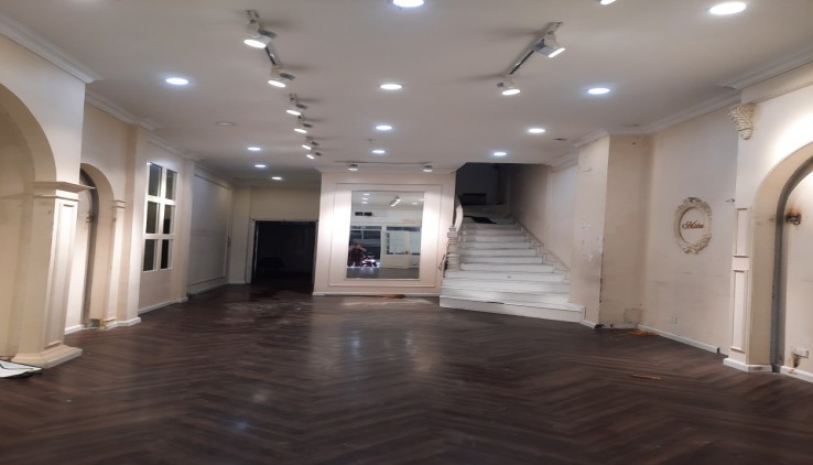 CHO THUÊ MBKD SPA, VP PHỐ ĐỖ QUANG, CẦU GIẤY, 5 TẦNG, 60M2, 6N, MT 4.2M, 42 TRIỆU